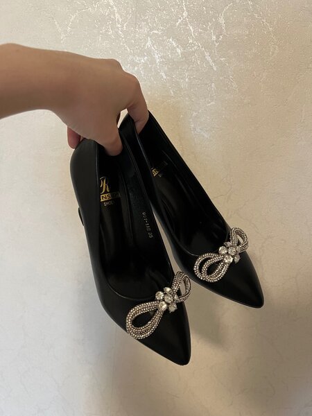 Туфли на каблуке