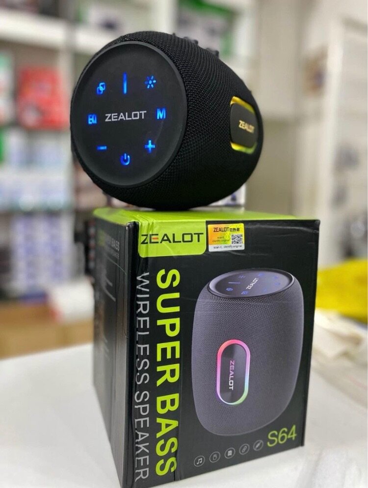 Zealot s64 SuperBass
