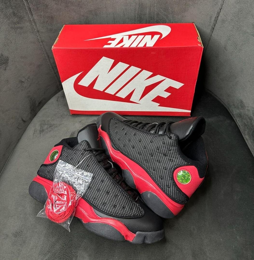 AIR JORDAN 13