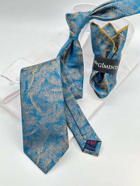 COLORFUL FLYING TIES