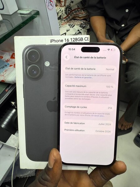 iPhone 16 128GB CE Noir