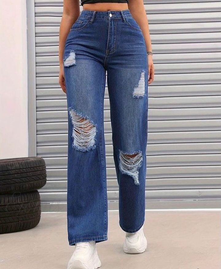 Ripped Straight Jeans