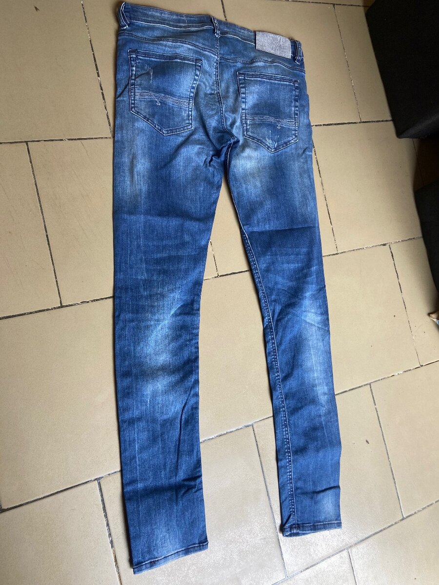 Jeans délavés pour hommes