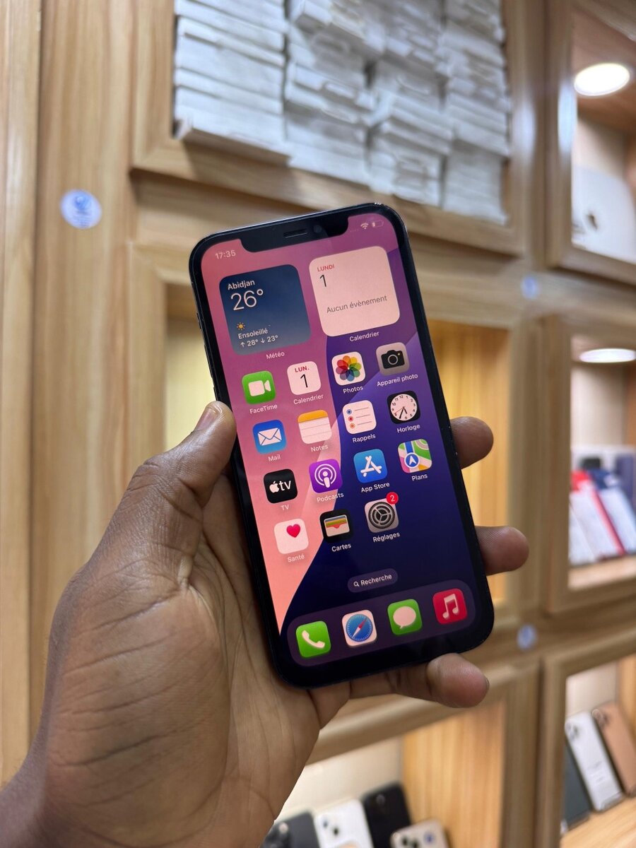 iPhone 12 64Go seconde main