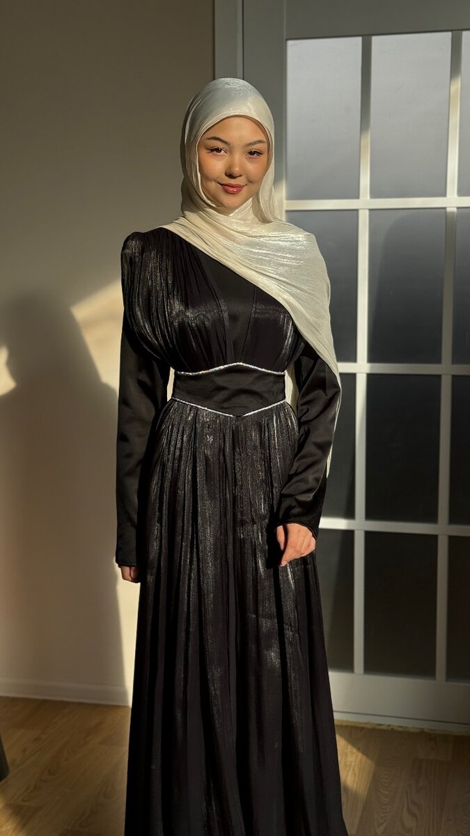 Платья с корсетом