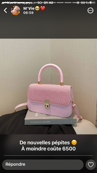 Sac à main rose élégant