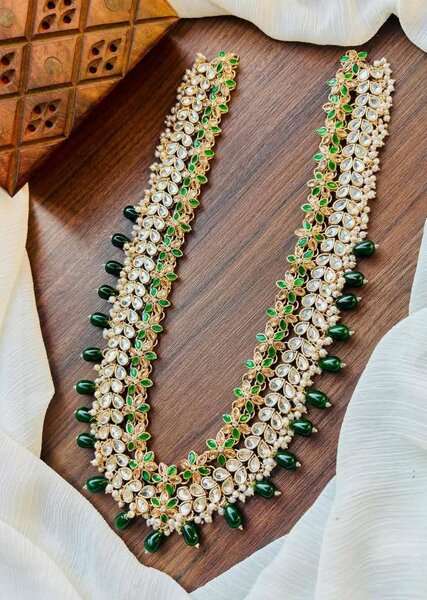 Ladies wedding necklace