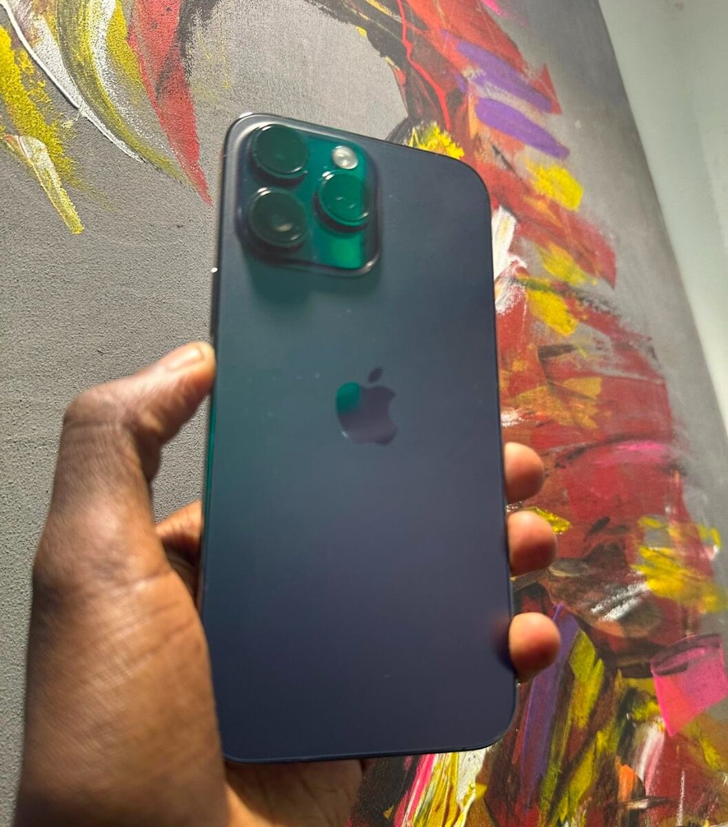 iPhone 14 pro max 256gig physical sim unlock