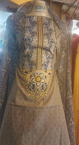 Ladies suit