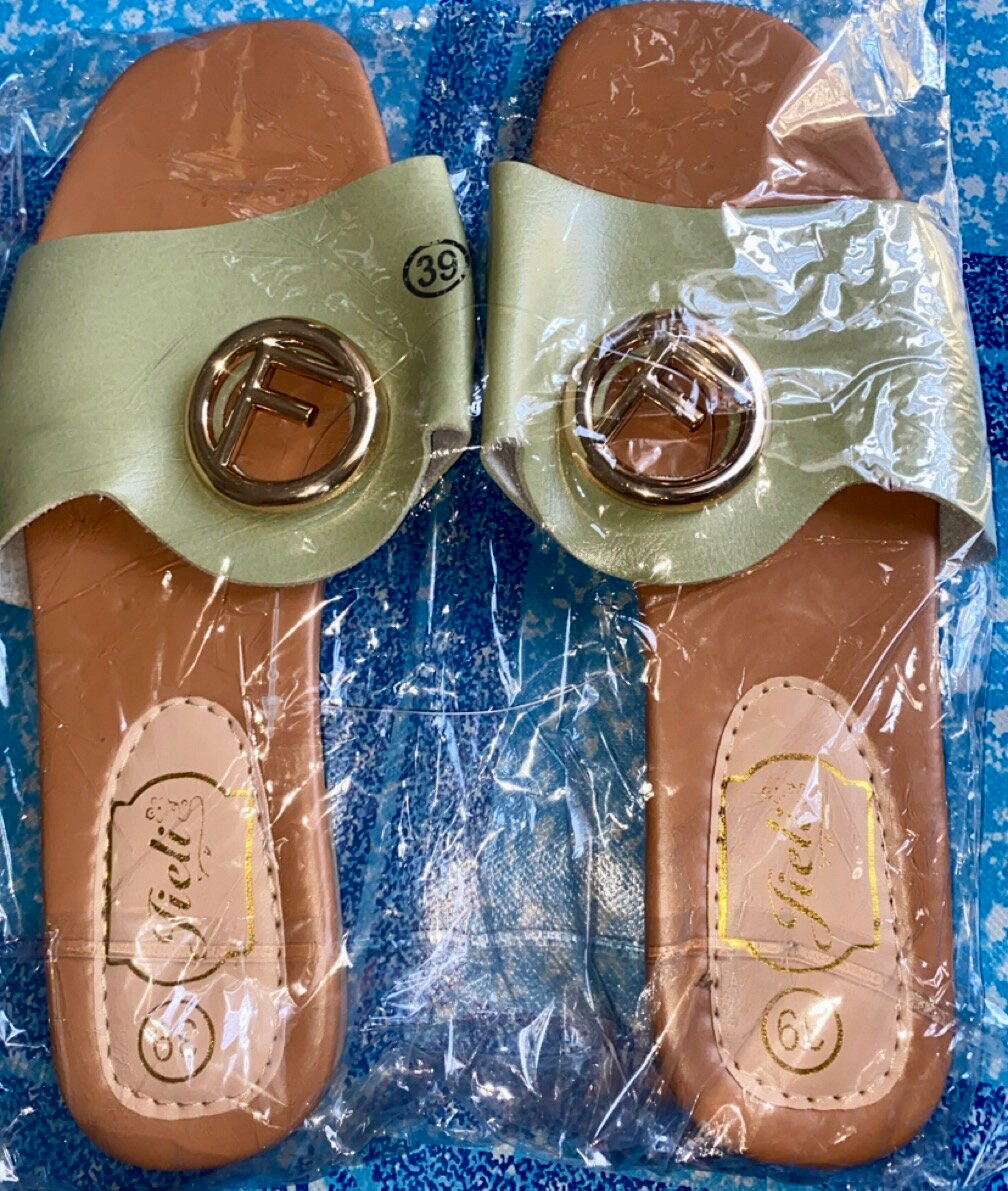 Sandales élégantes femmes