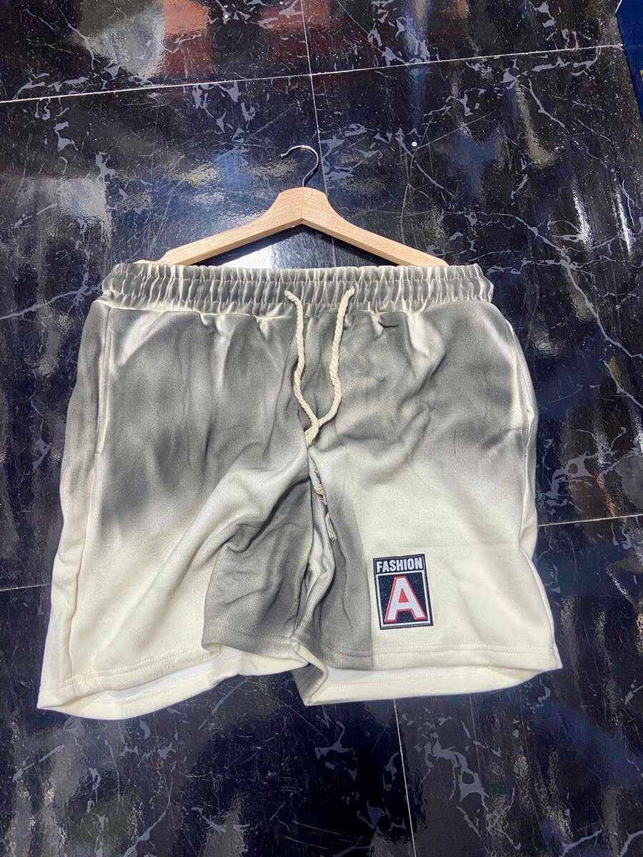 Shorts dégradé de mode