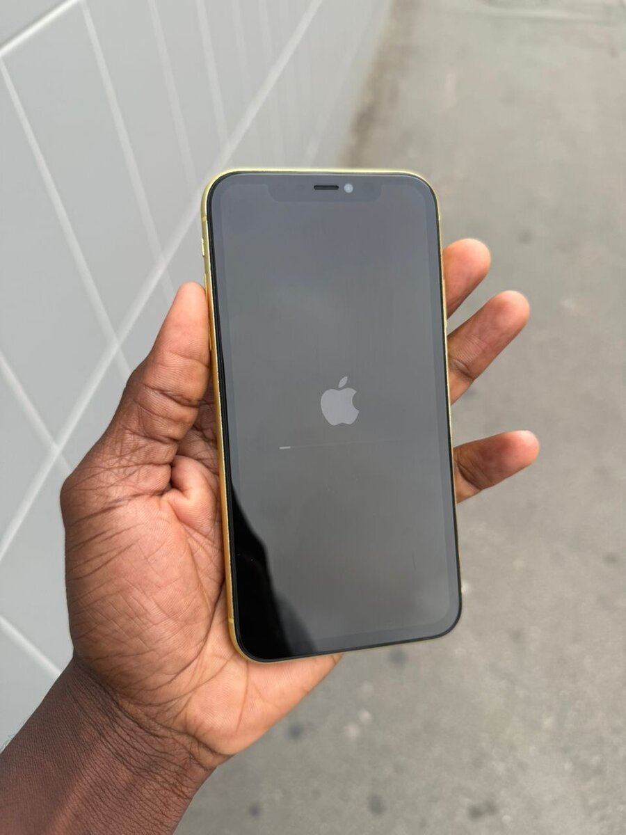 iPhone 11 Jaune 128Go