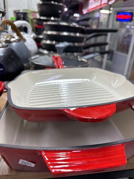 Набор кастрюля чугунный