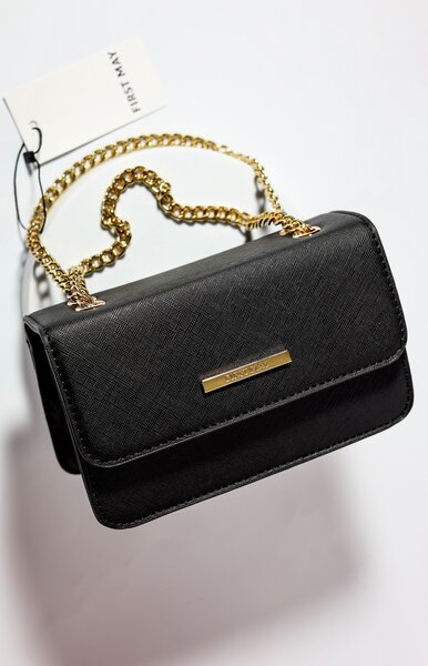 Black chain bag