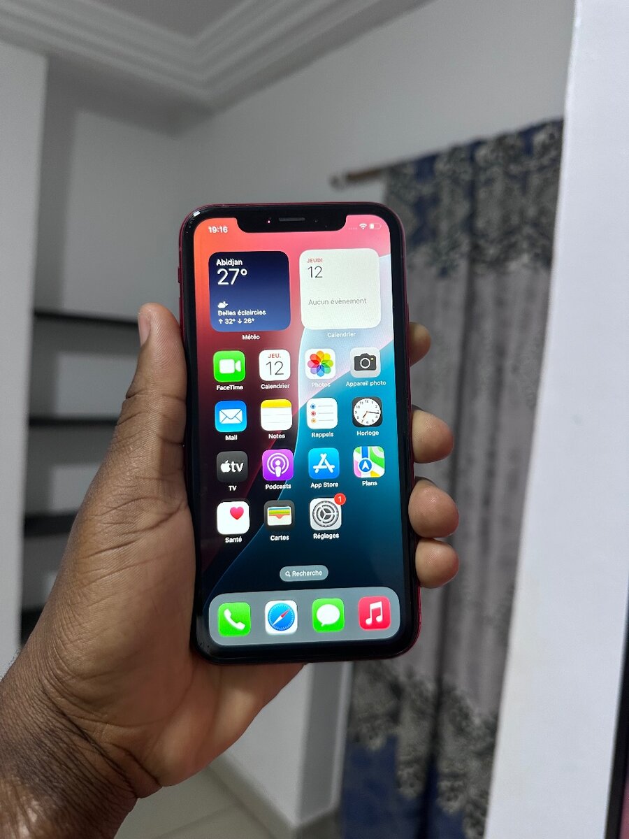 iPhone XR 64G propre