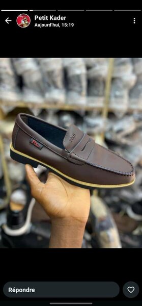 Chaussures en cuir élégantes