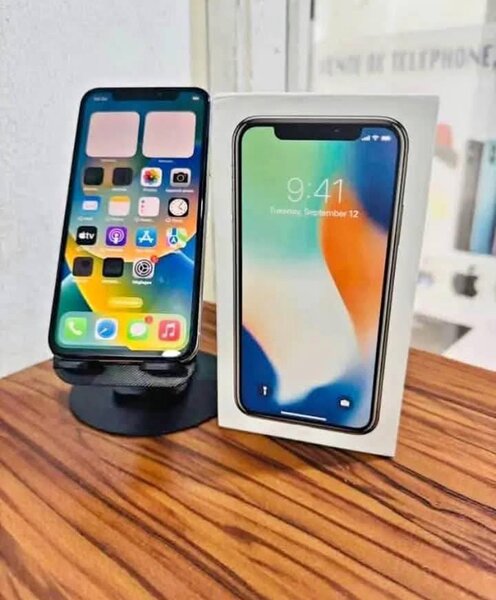 iPhone X 64GB Argent