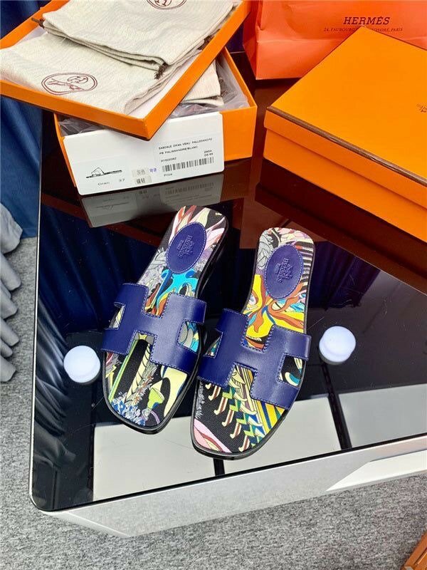 Ladies colored designed slides