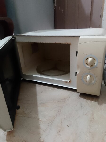 LG microwave