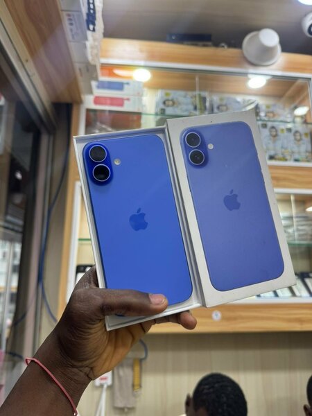 iPhone 16 Bleu 128 Go