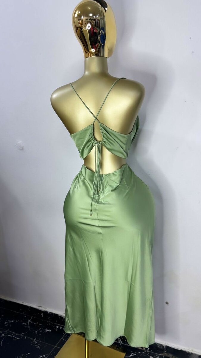 Robe Longue Satinée Émeraude