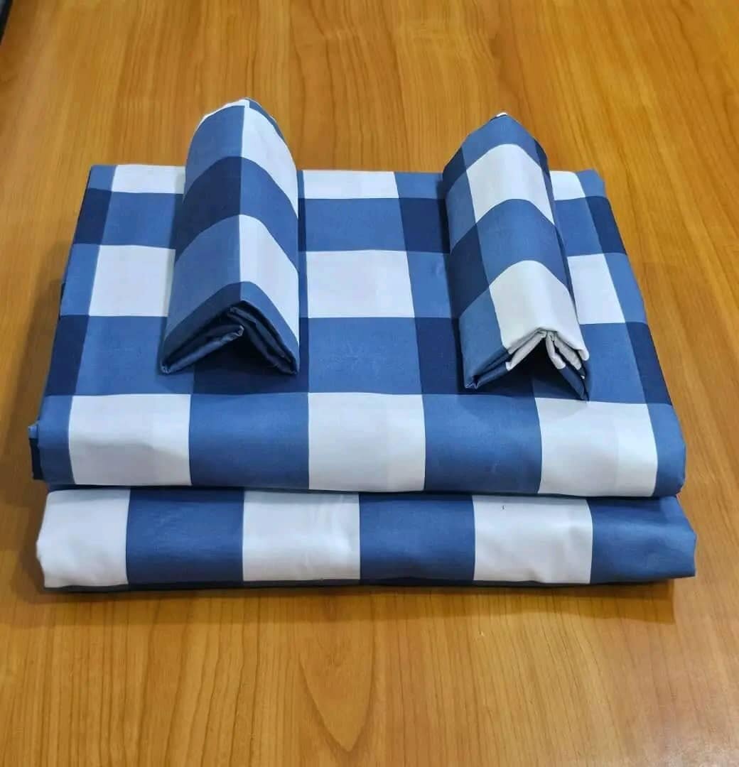 Double size bedsheets with pillow cases