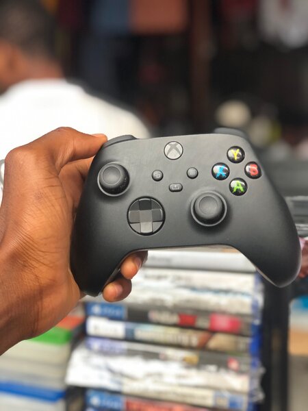 Manettes Xbox série X en promo