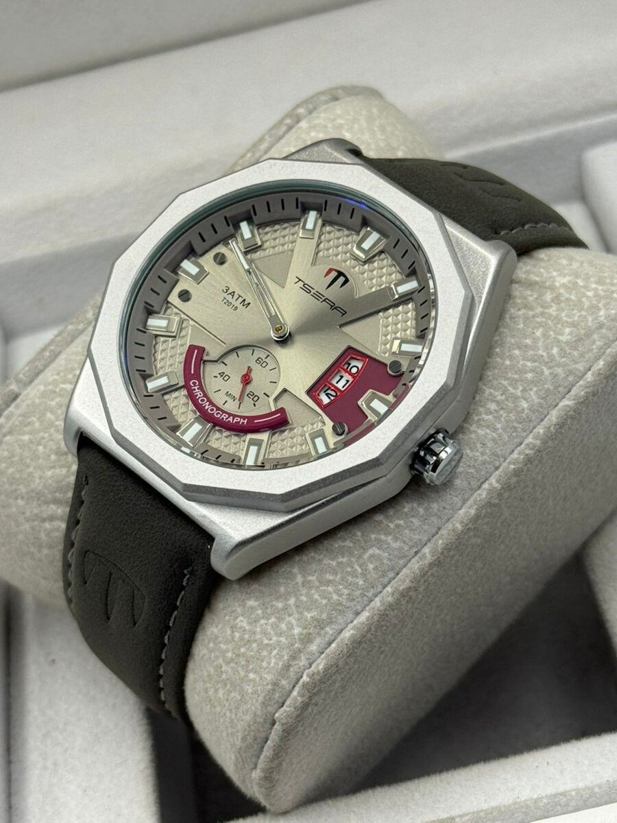 Montre homme élégante moderne