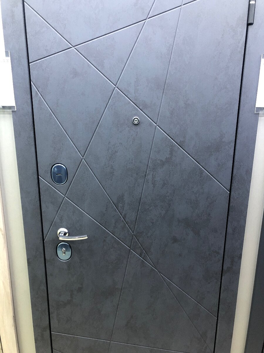 Дверь входная