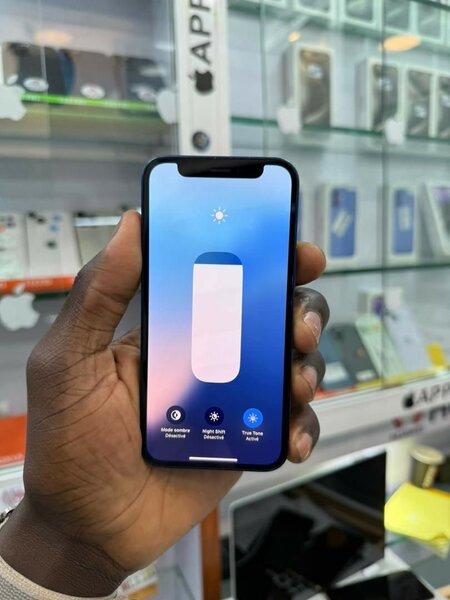 iPhone 12 Mini 64go quasiment neuf
