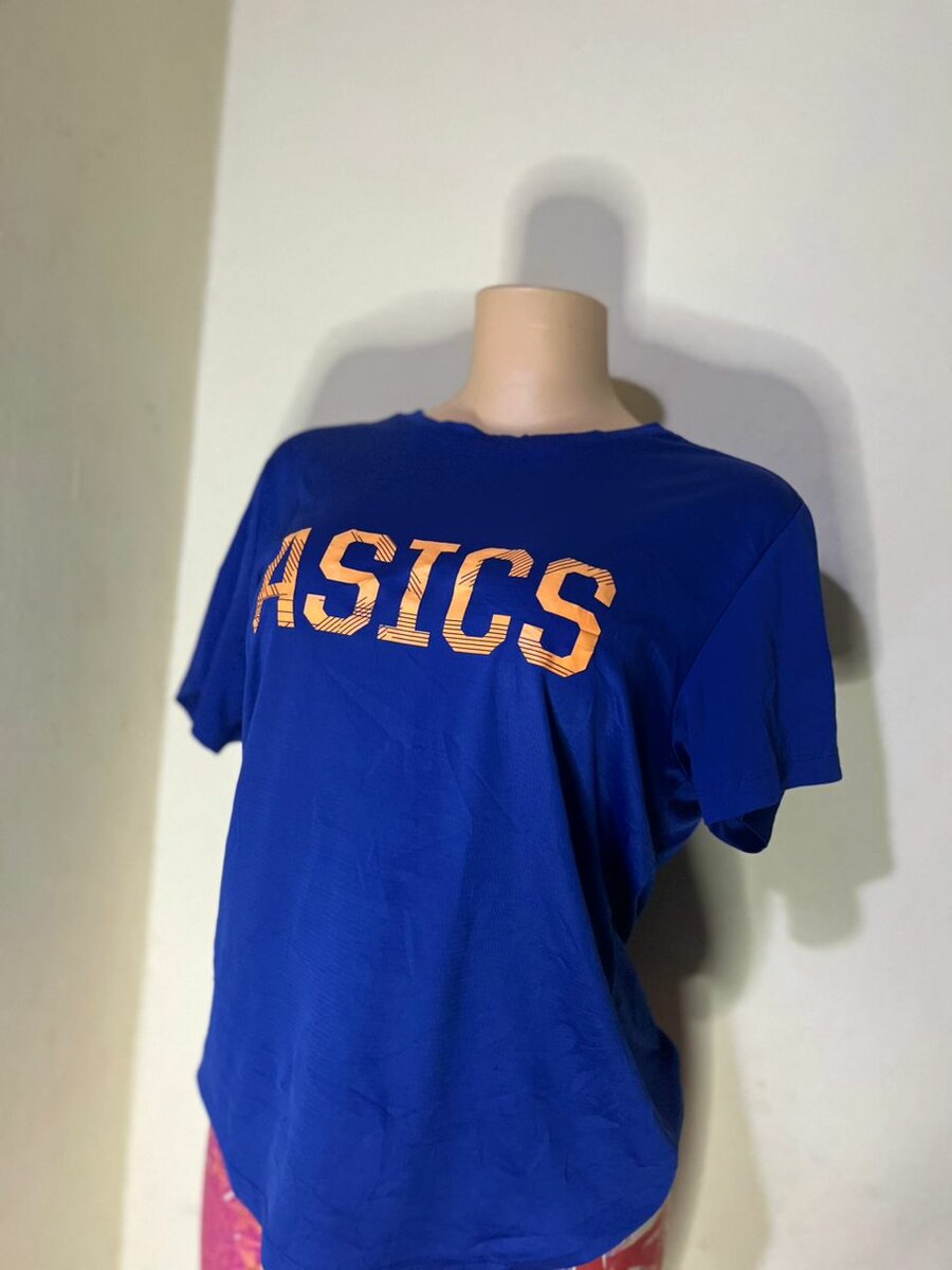 T-shirt ASICS bleu sport