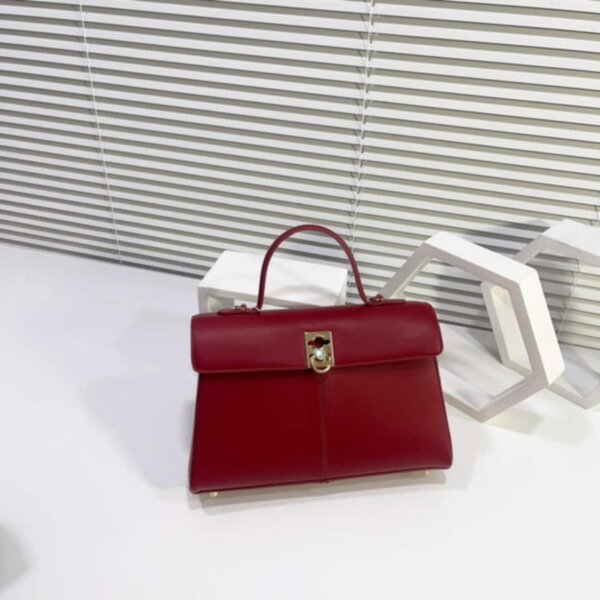 Sac à main élégant femme