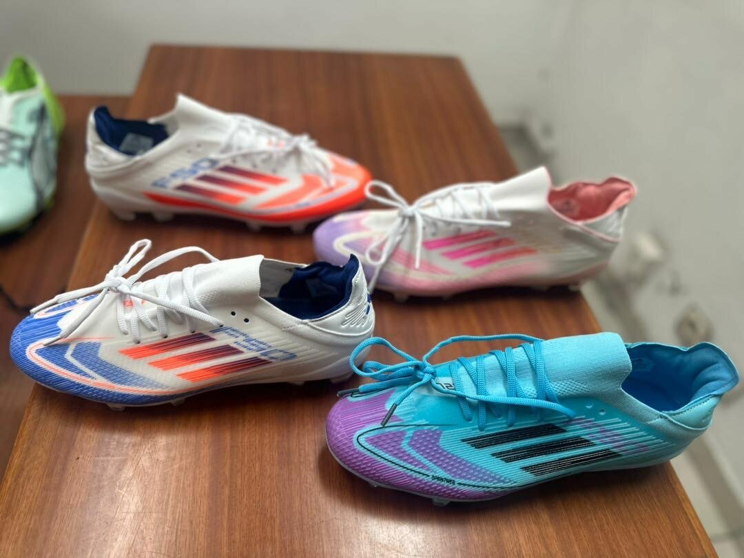 Chaussures de Foot Performances