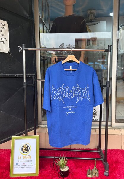 T-shirt Bleu Graphique Urbain