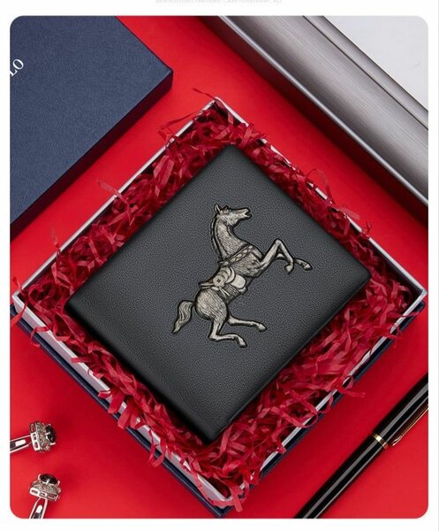 Мужской кошелек