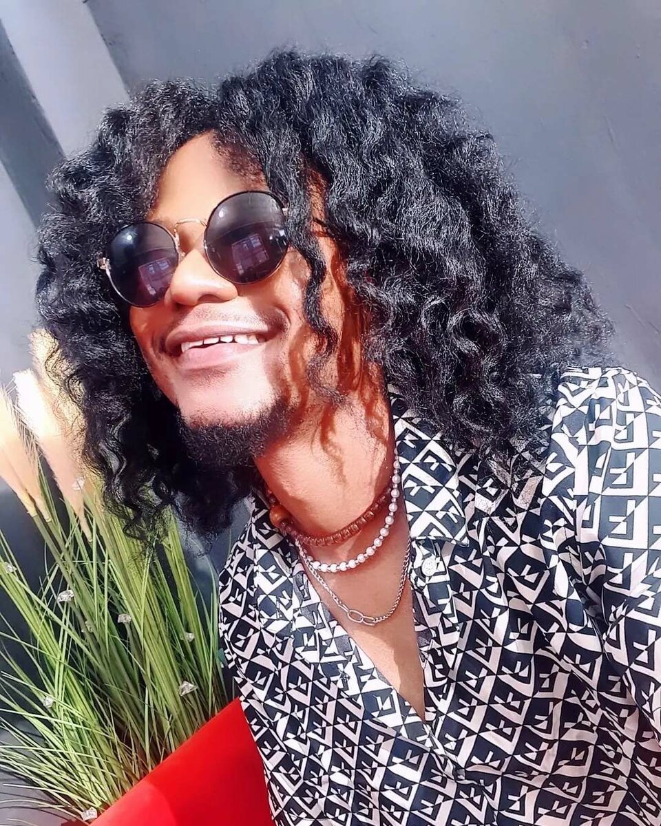 Leave-in Conditioning Spray