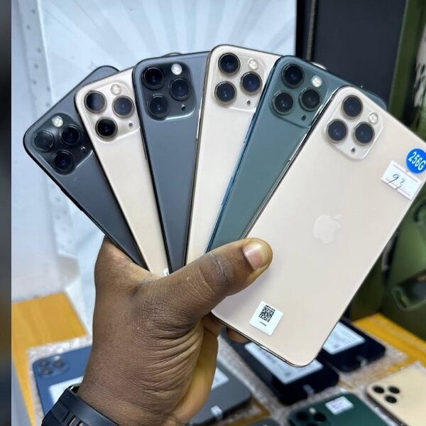iPhone 11 Pro Max UK Use