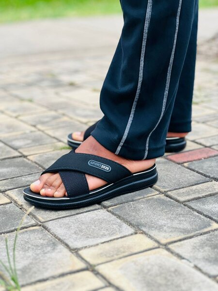 Sandales confort homme tendance