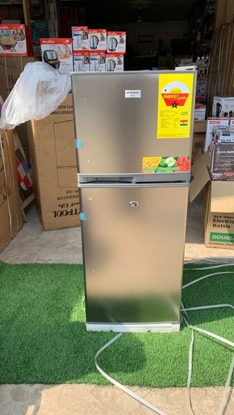 WESTPOOL DOUBLE DOOR FRIDGE 108 LITRES
