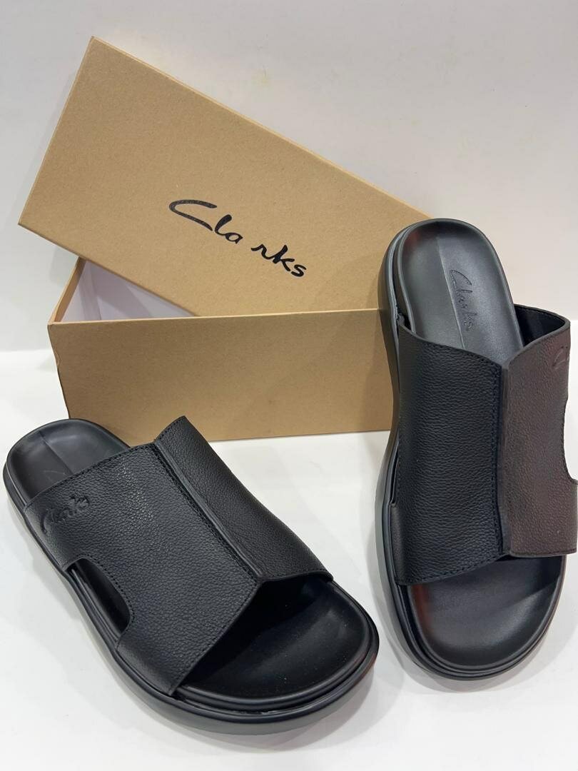 Clarks slippers