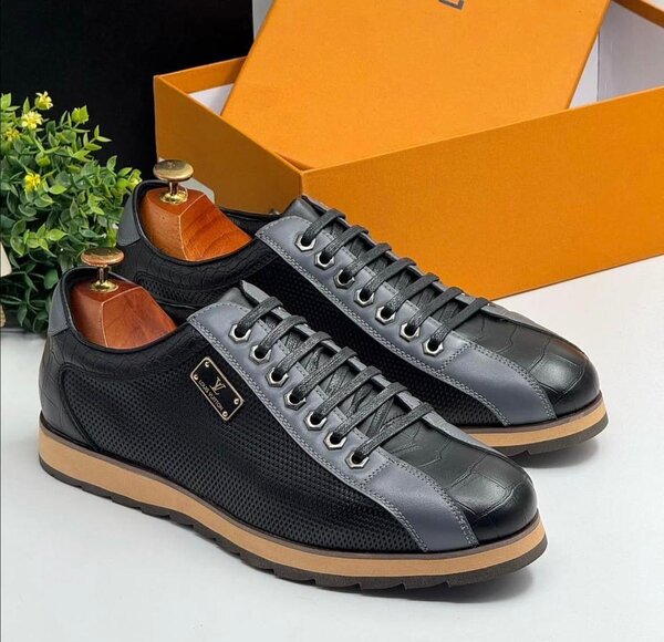 Chaussures en cuir homme style élégant