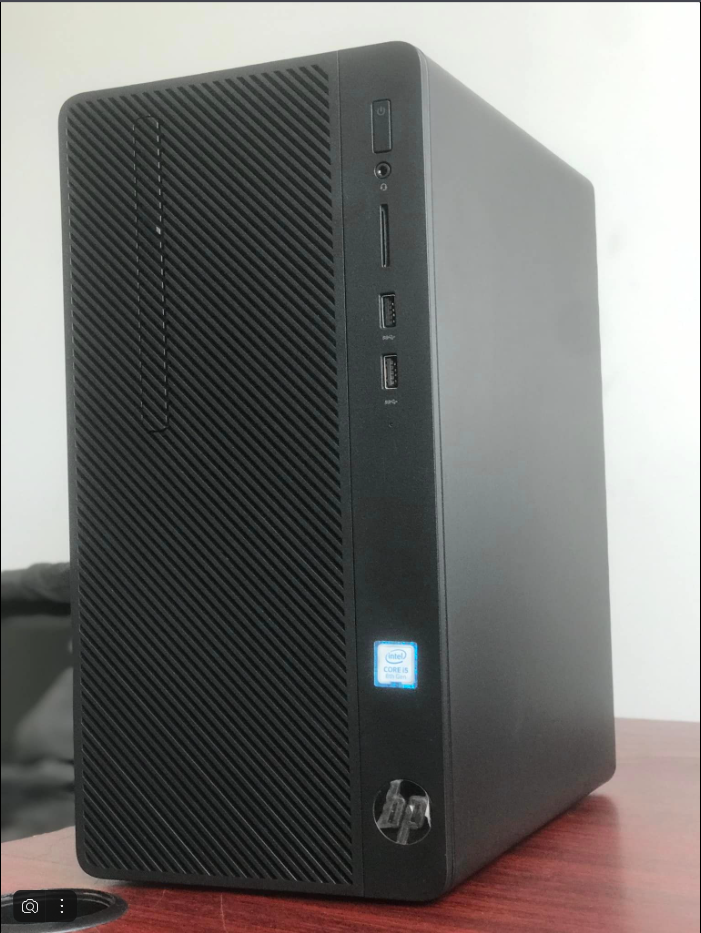 Ordinateur de bureau/clavier et souris HP