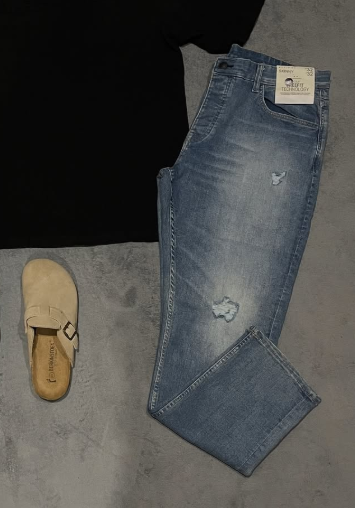 Jeans size 38