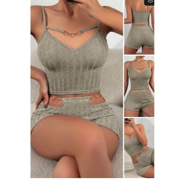 Tenue d'été élégante femme