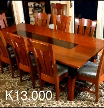 Brown table + 6 chairs