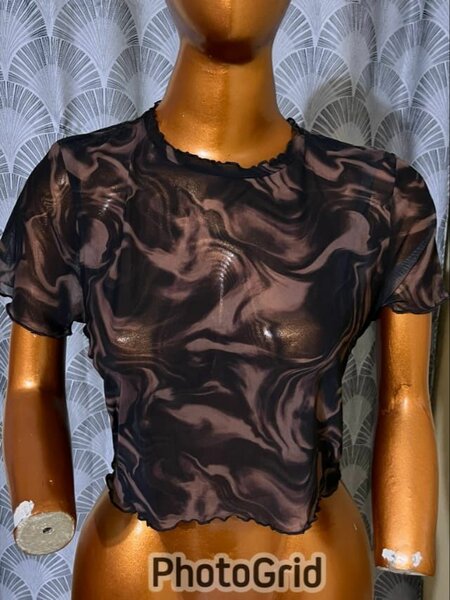 T-shirt en mesh translucide