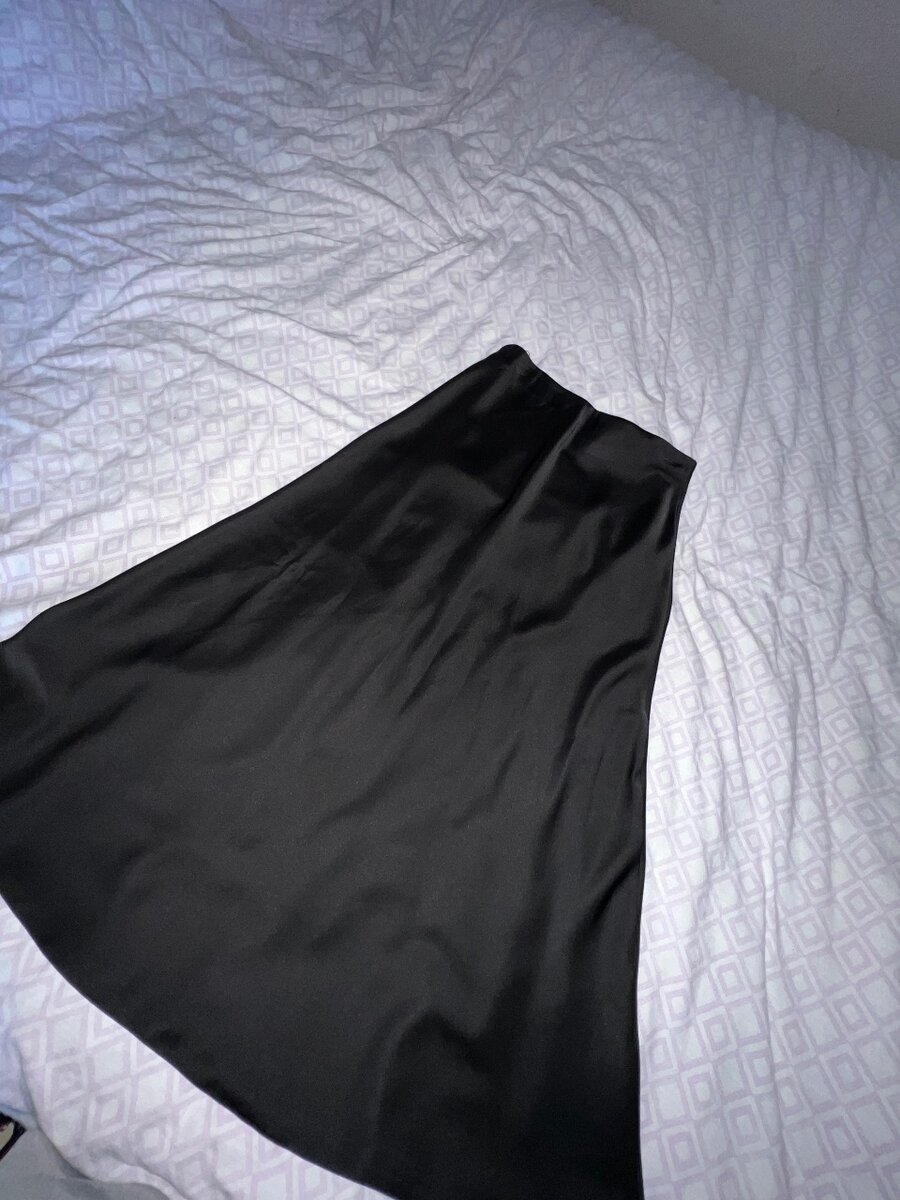 Атласная юбка