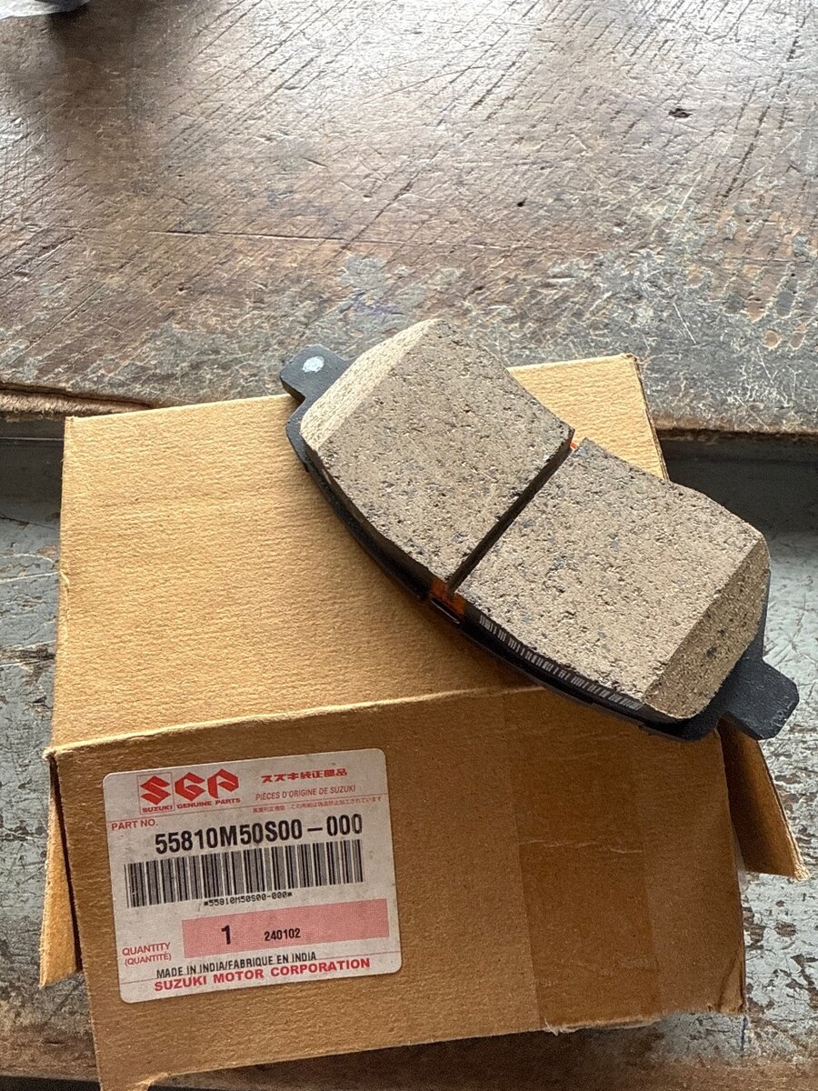 Plaquette  Suzuki Dzire