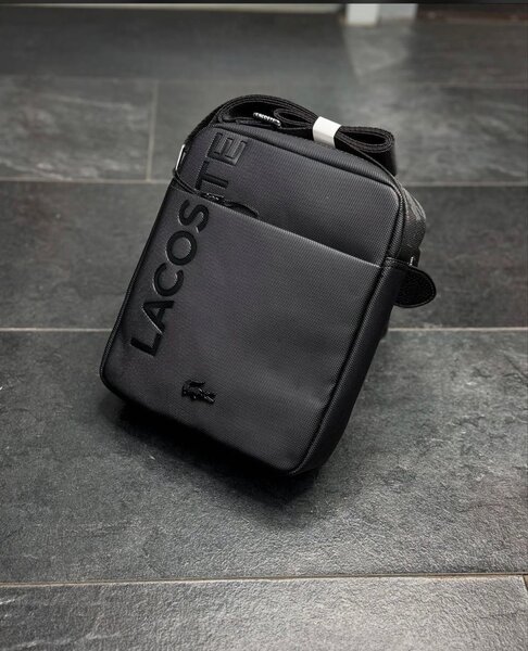 Sac bandoulière noir élégant