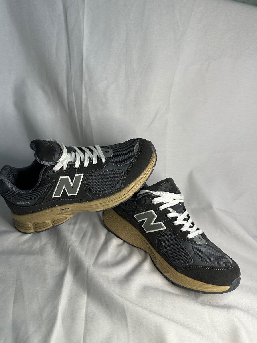 New Balance Retro 2002